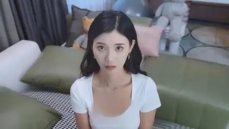完蛋我被美女包围了免费版